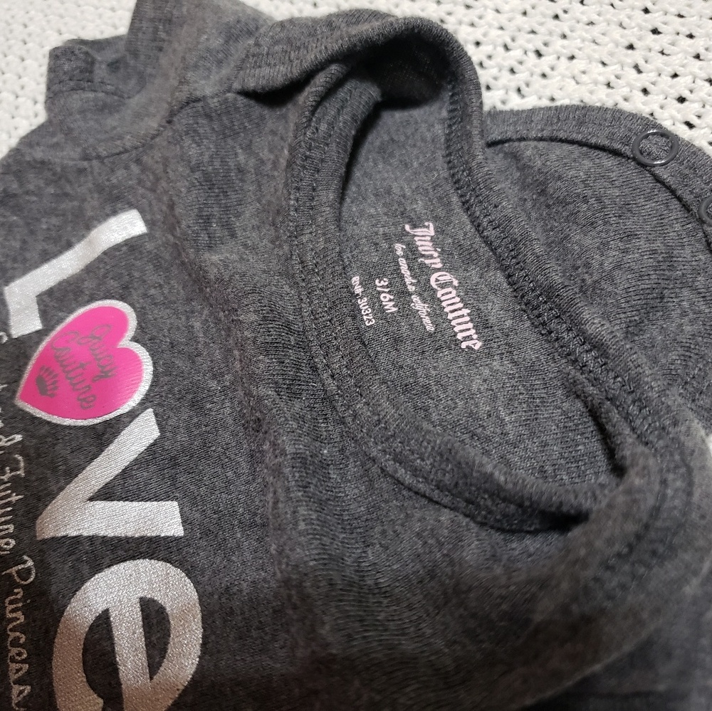 Juicy Couture onsie - Picture 4 of 5